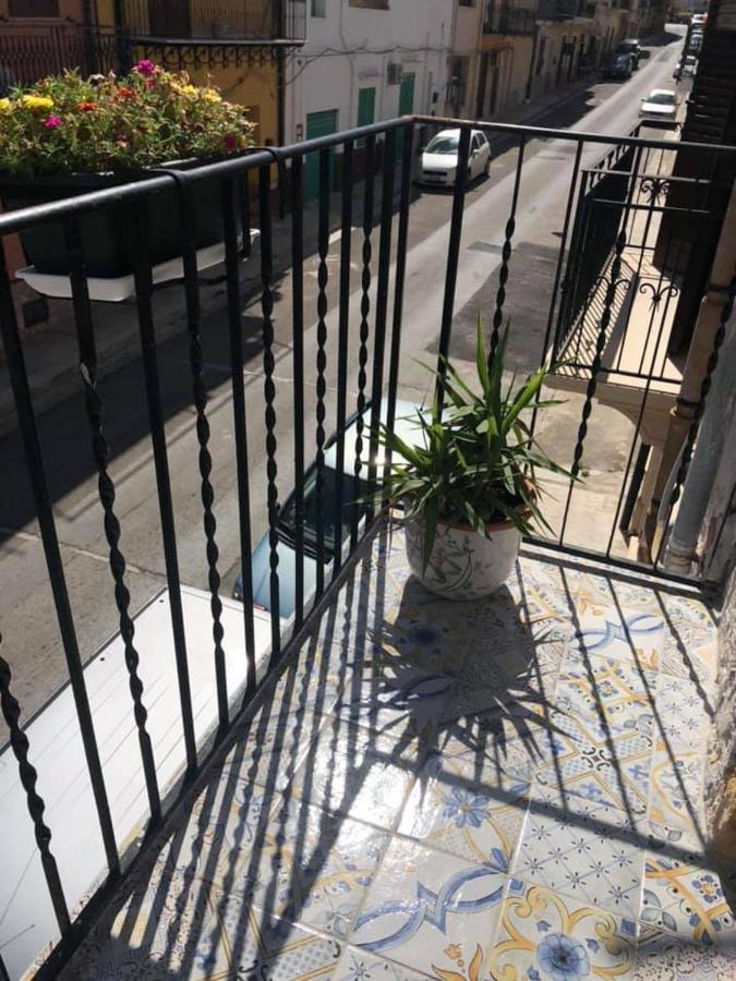 B&B Cinisi Mare E Monti Εξωτερικό φωτογραφία